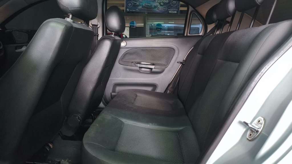 Chevrolet Zafira Preto