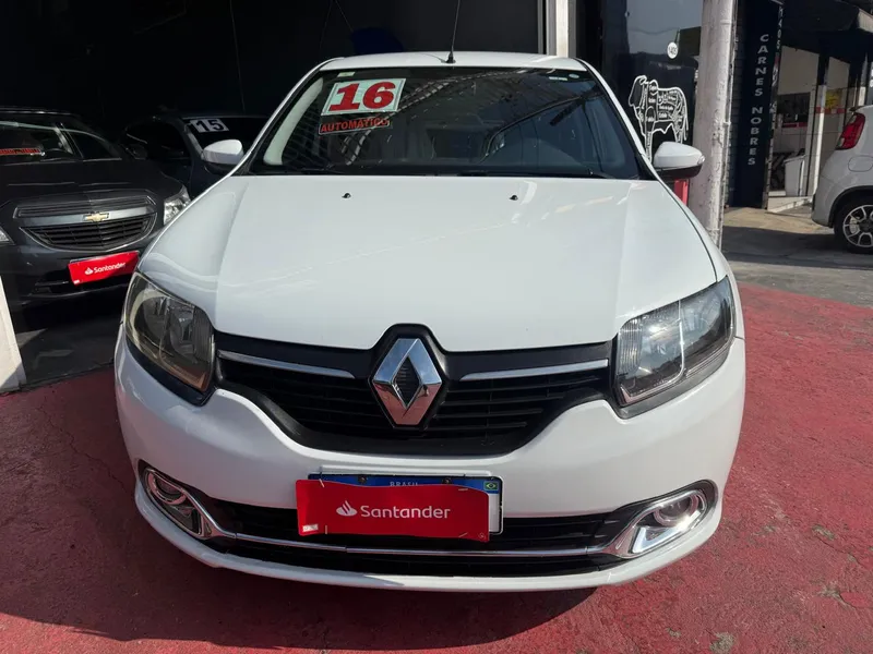 Renault Logan Branco