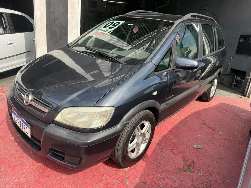 Chevrolet Zafira Cinza