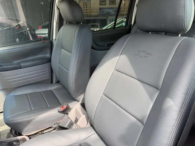 Chevrolet Zafira Cinza