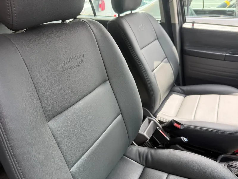 Chevrolet Zafira Cinza