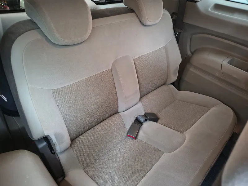 Chevrolet Spin Cinza