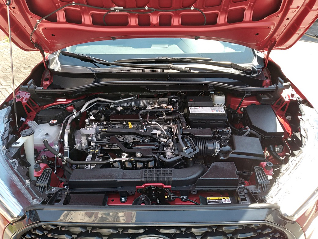 Toyota Corolla Cross Vermelho