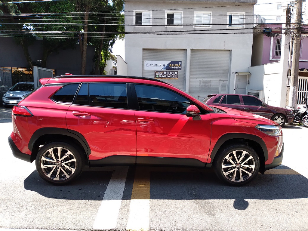 Toyota Corolla Cross Vermelho