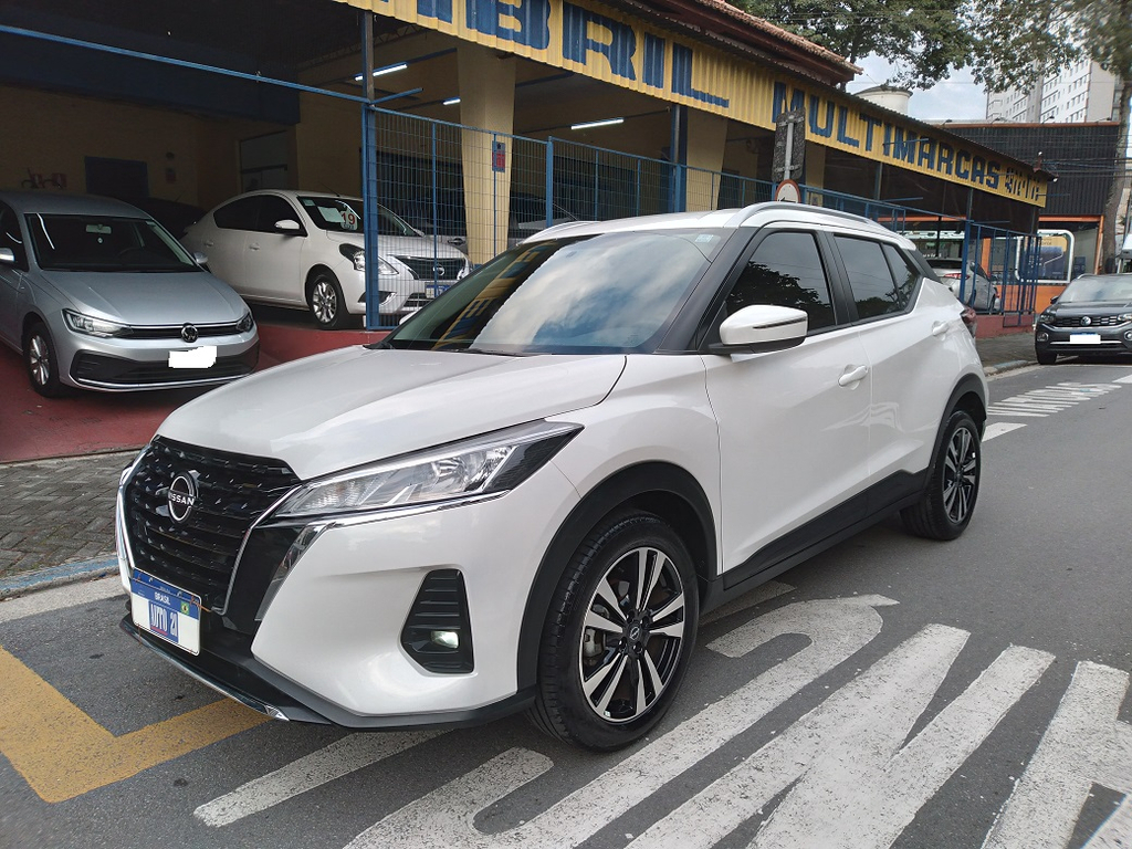 Nissan Kicks Branco