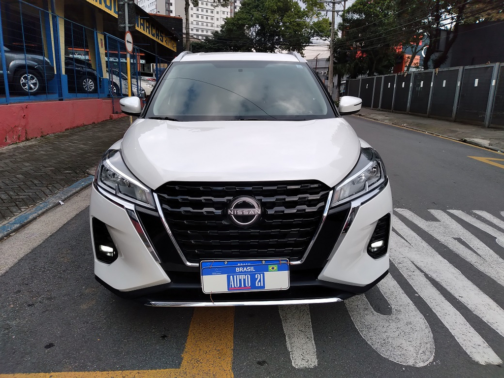 Nissan Kicks Branco
