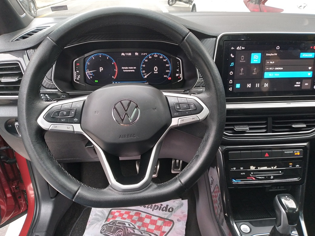Volkswagen T-Cross Vermelho