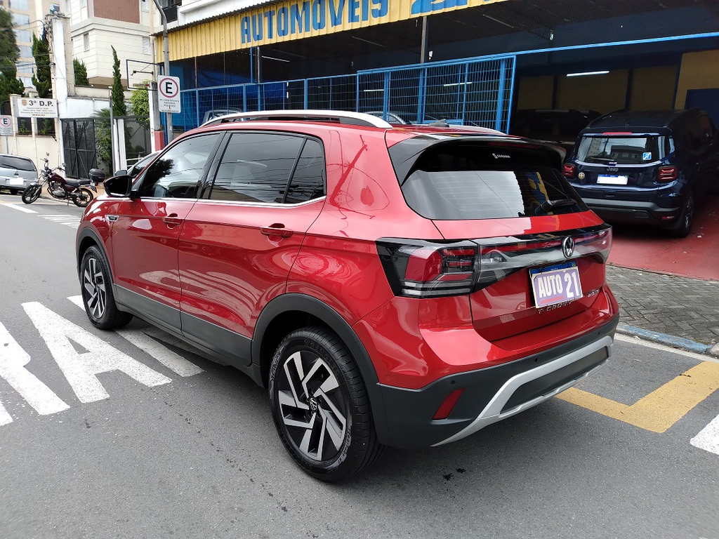 Volkswagen T-Cross Vermelho