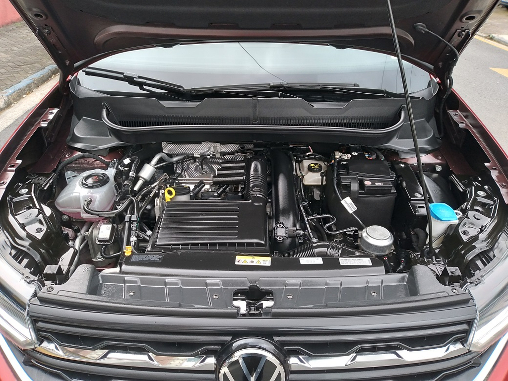 Volkswagen T-Cross Vermelho