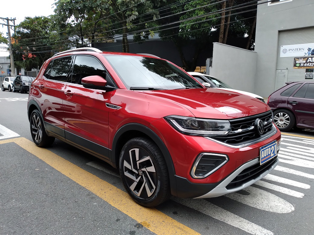 Volkswagen T-Cross Vermelho