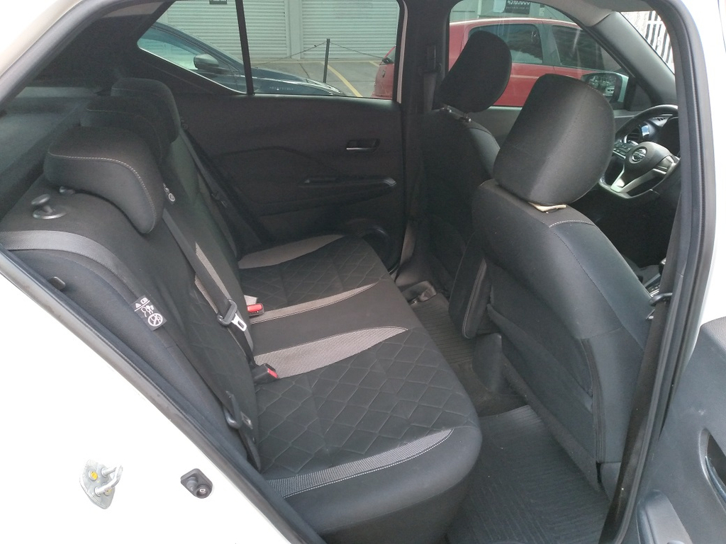 Nissan Kicks Branco