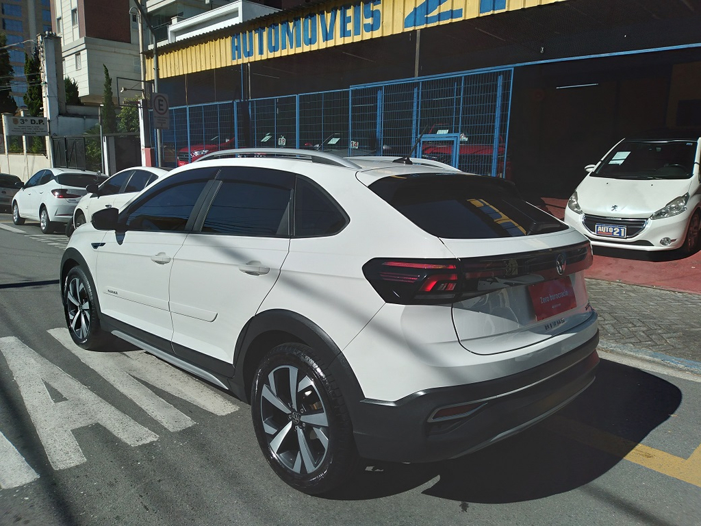 Volkswagen Nivus Branco
