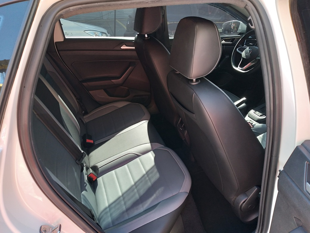 Volkswagen Nivus Branco