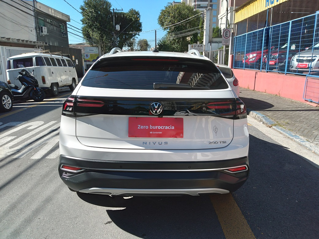 Volkswagen Nivus Branco