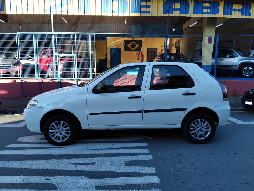 Fiat Palio Branco