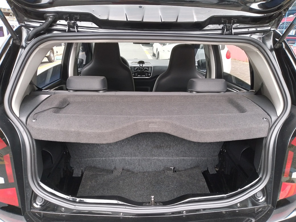 Volkswagen Up! Preto