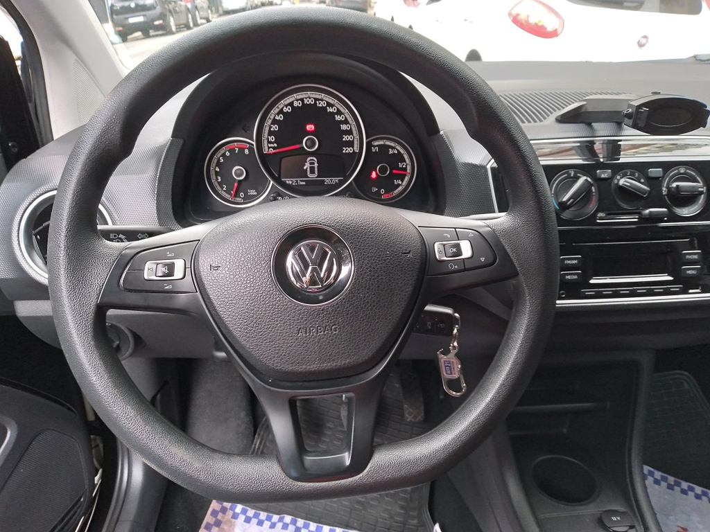Volkswagen Up! Preto