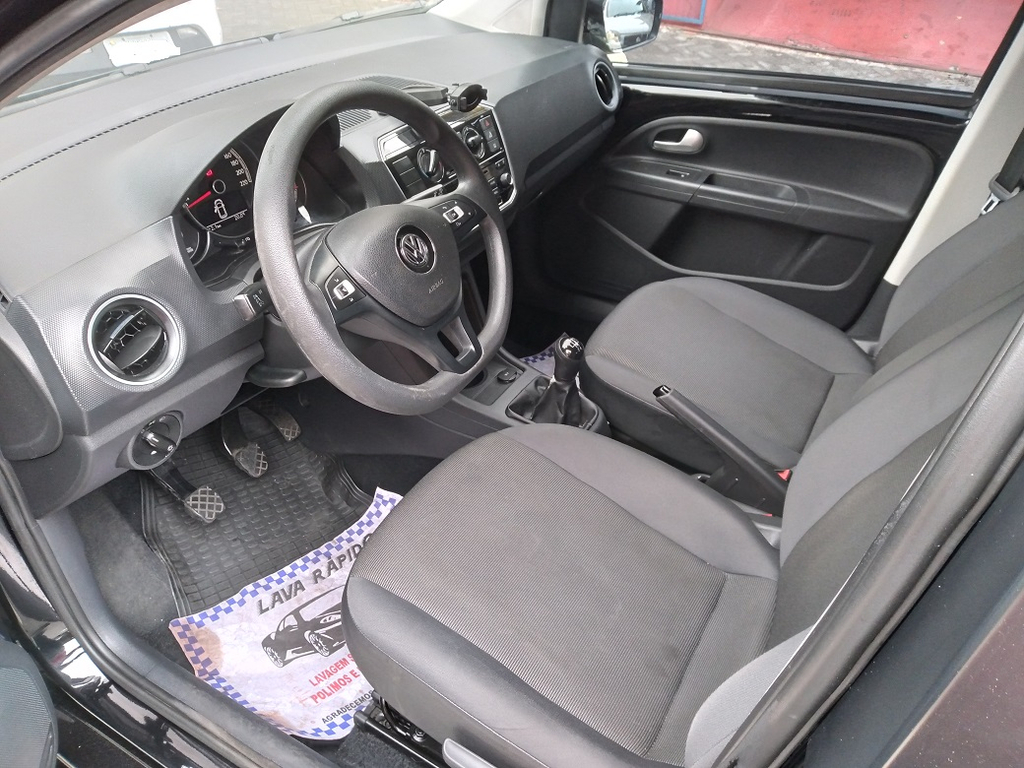 Volkswagen Up! Preto