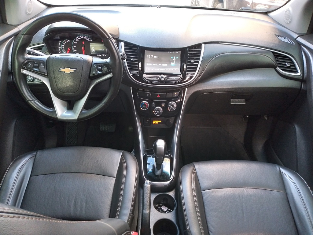 Chevrolet Tracker Preto