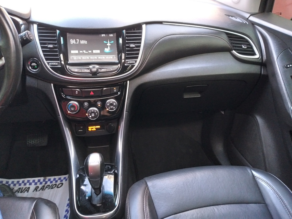 Chevrolet Tracker Preto