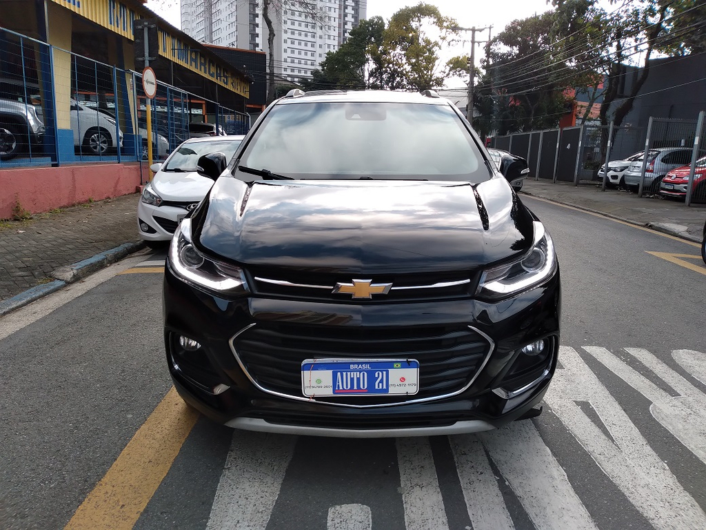 Chevrolet Tracker Preto