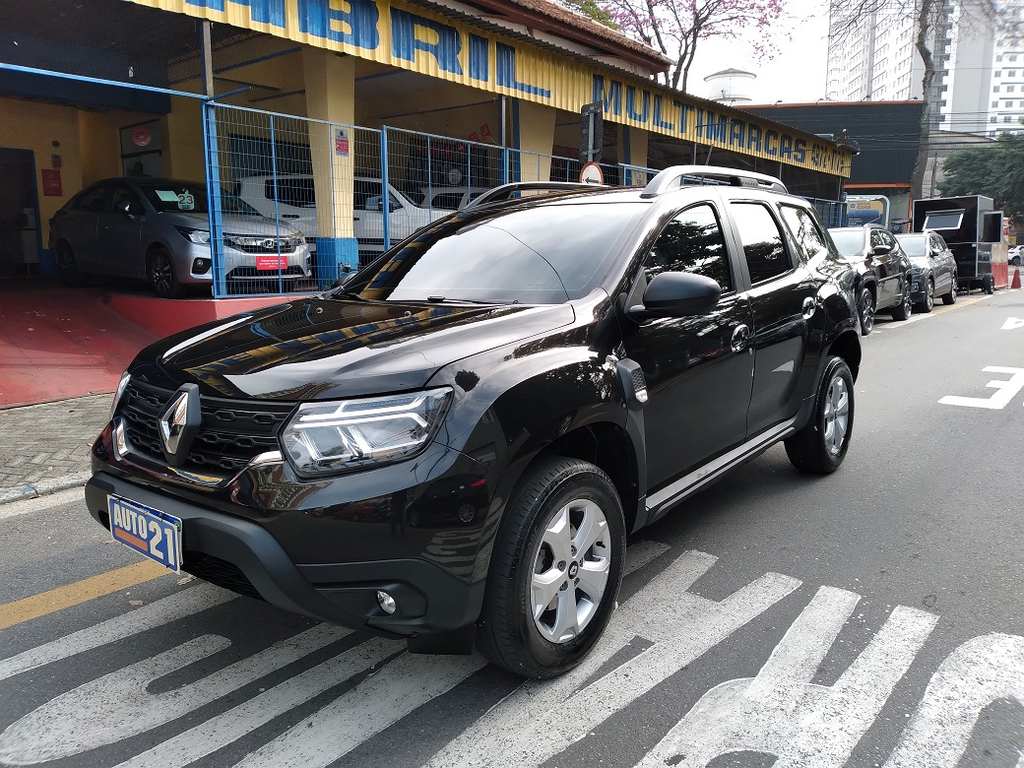 Renault Duster Preto