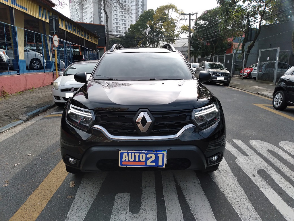 Renault Duster Preto