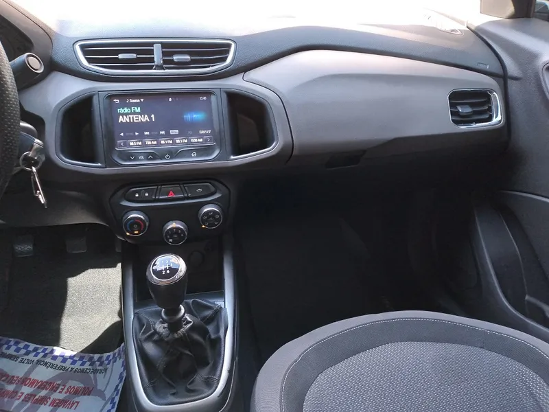 Chevrolet Prisma Preto