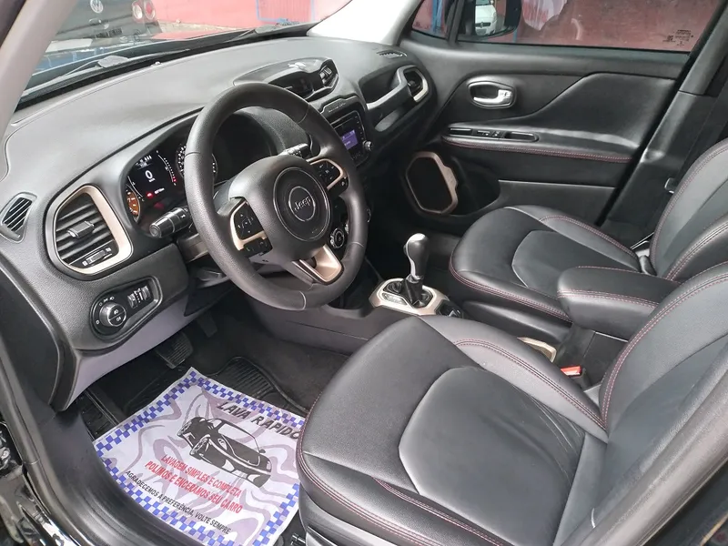 Jeep Renegade Preto