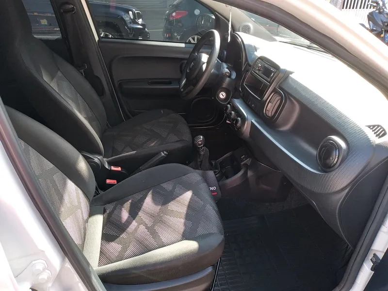 Fiat Mobi Branco