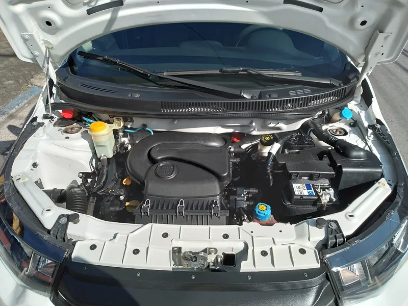 Fiat Mobi Branco