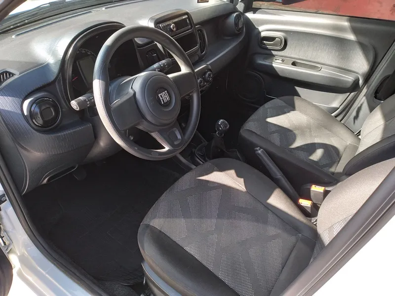 Fiat Mobi Branco