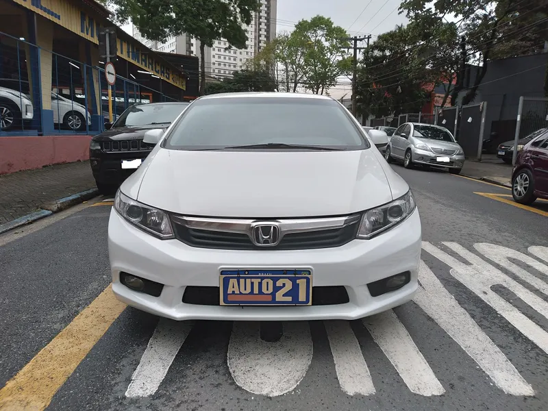 Honda Civic Branco