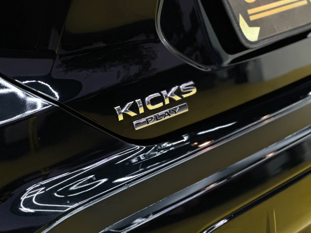 Nissan Kicks Preto