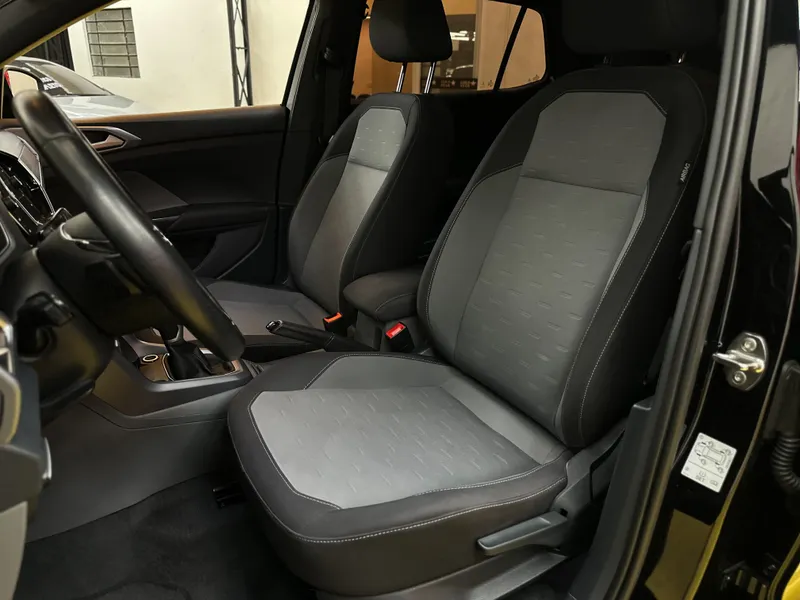 Volkswagen T-Cross Preto