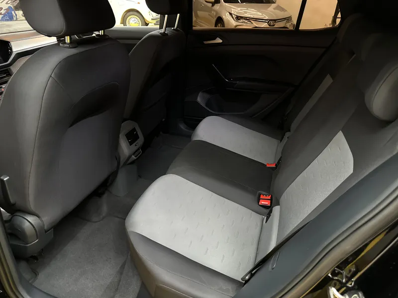 Volkswagen T-Cross Preto