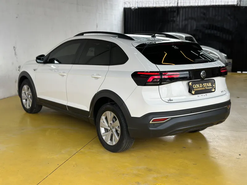 Volkswagen Nivus Branco