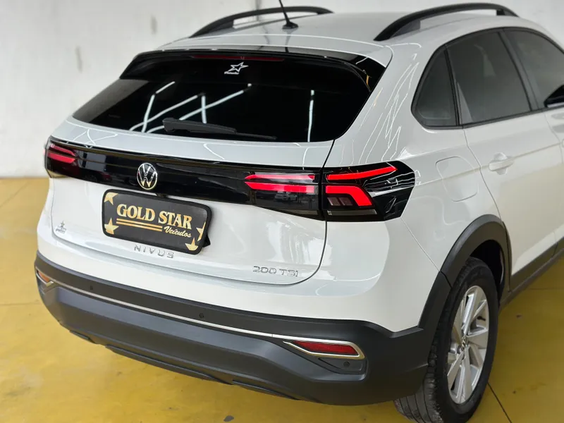 Volkswagen Nivus Branco