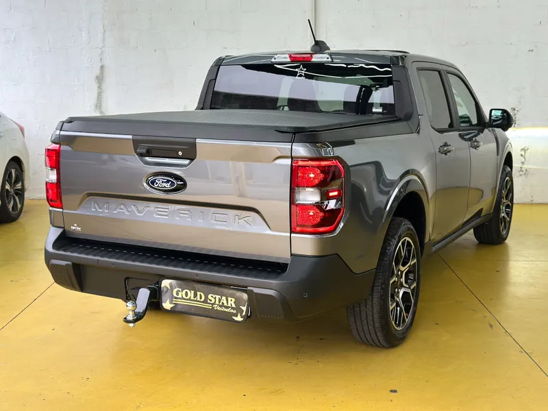 Ford Maverick Cinza