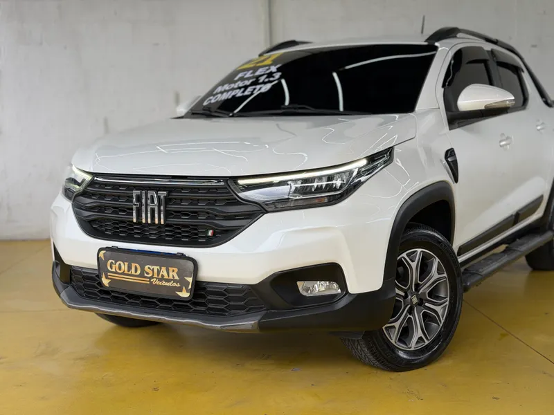 Fiat Strada Branco