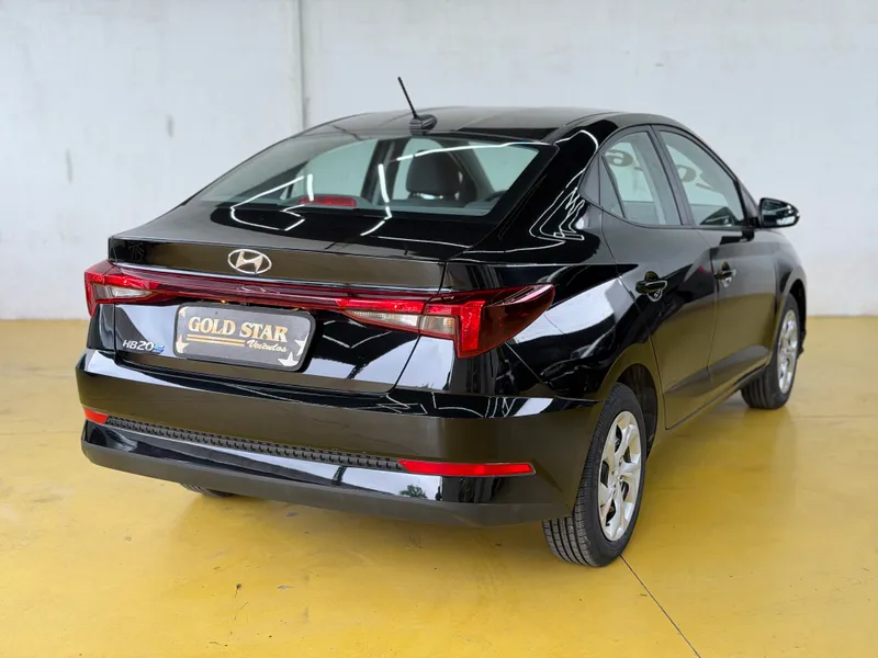 Hyundai HB20S Preto