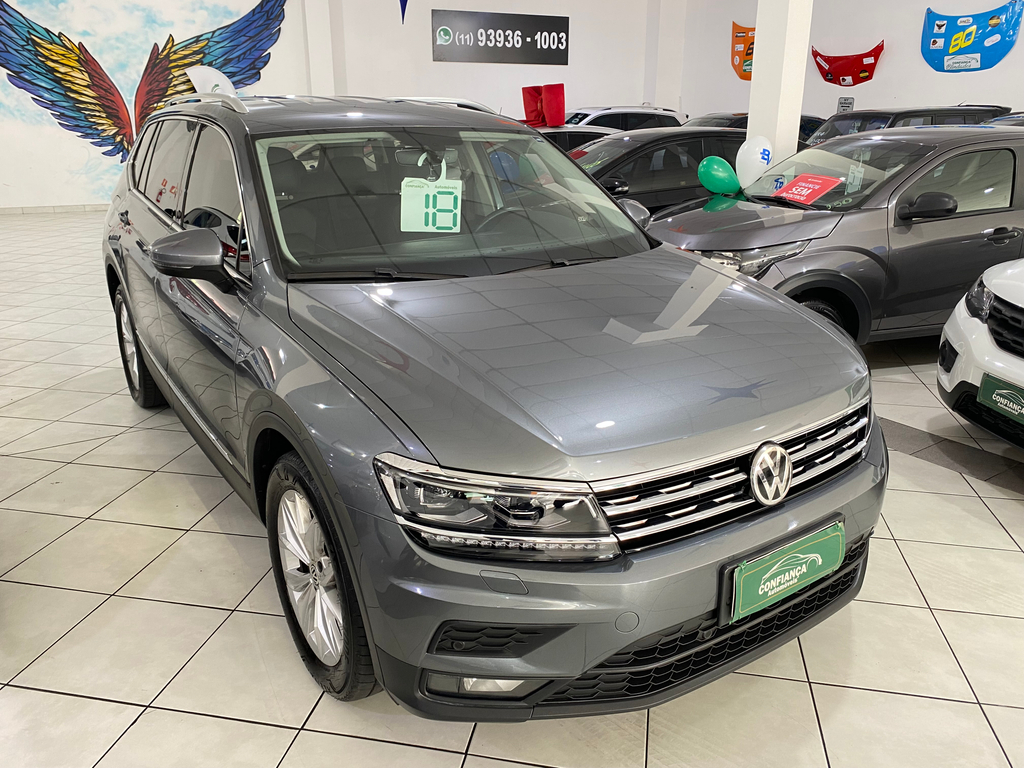 Volkswagen Tiguan Cinza