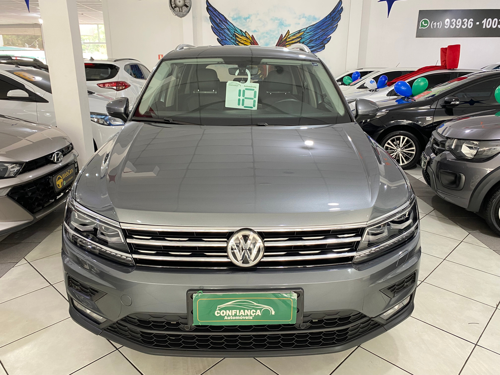 Volkswagen Tiguan Cinza