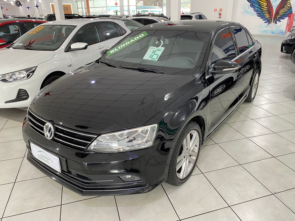 Volkswagen Jetta Preto