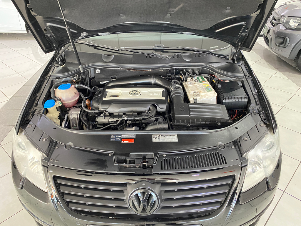 Volkswagen Passat Variant Preto