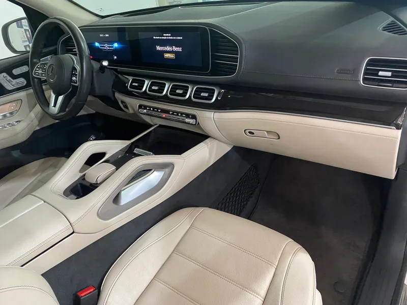 Mercedes Benz GLE-400 Branco