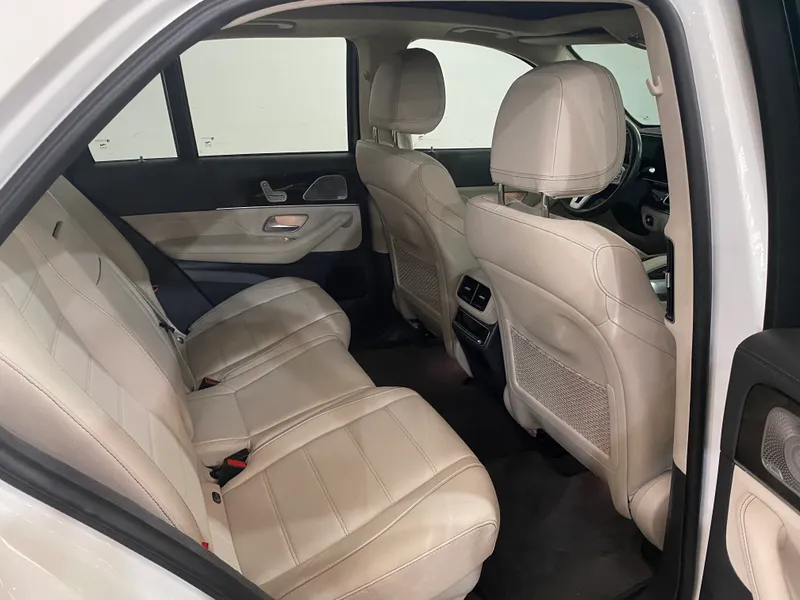 Mercedes Benz GLE-400 Branco