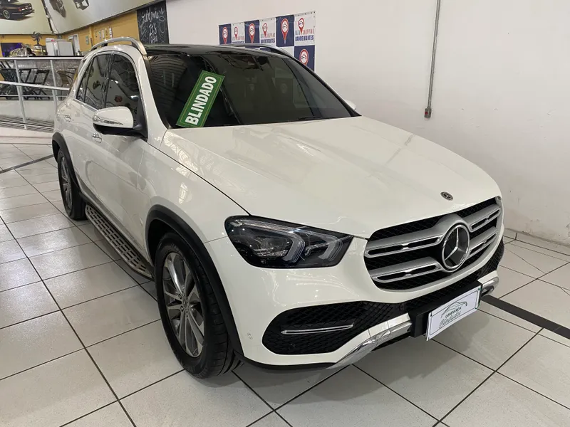 Mercedes Benz GLE-400 Branco