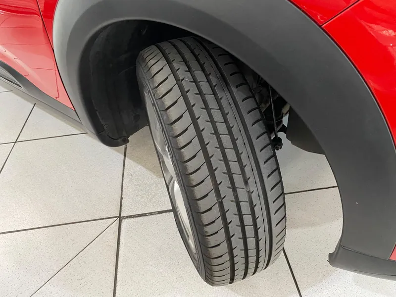 Citroen C4 Cactus Vermelho
