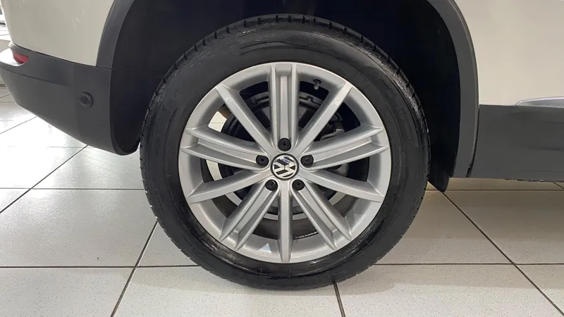 Volkswagen Tiguan Branco